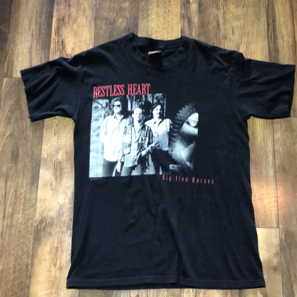 Vintage restless heart concert t shirt
